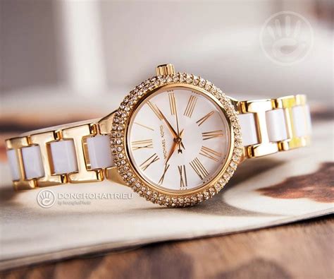 cách chỉnh đồng hồ michael kors|Cách chỉnh đồng hồ Michael Kors đơn giản, sử dụng đúng cách.